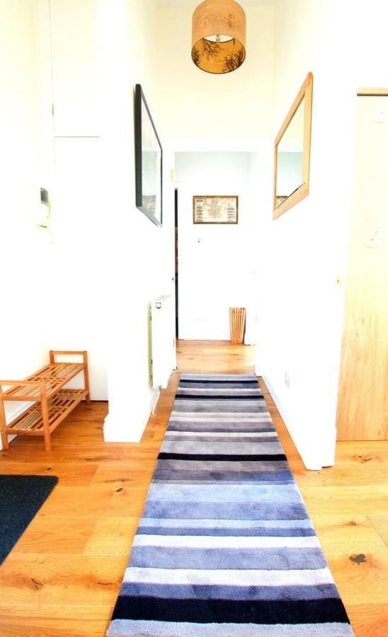 Cozy 2 Bedroom Apartment At Heart Of The Édimbourg Extérieur photo